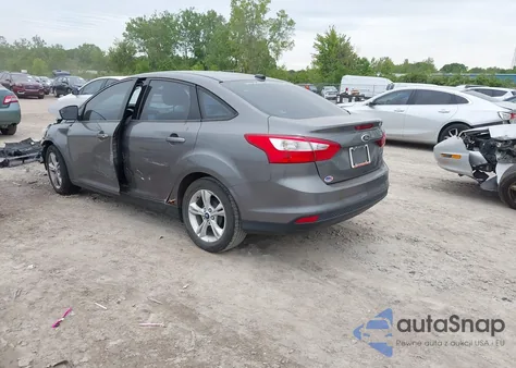 2013 Ford Focus Se z USA, uszkodzony, nr VIN 1FADP3F28DL348405